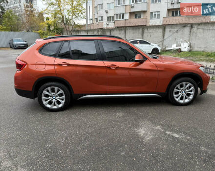 Помаранчевий БМВ Х1, об'ємом двигуна 2 л та пробігом 163 тис. км за 10400 $, фото 5 на Automoto.ua
