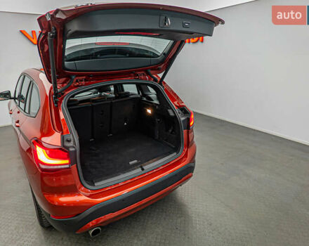 Оранжевый БМВ Х1, объемом двигателя 1.5 л и пробегом 70 тыс. км за 27324 $, фото 6 на Automoto.ua