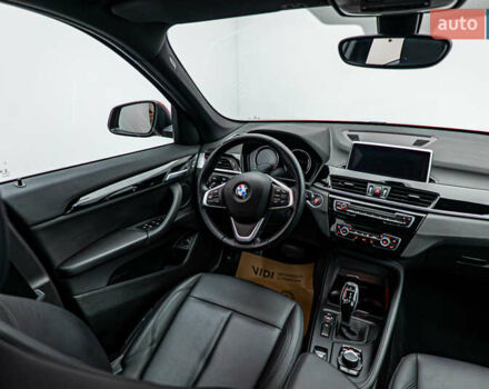 Оранжевый БМВ Х1, объемом двигателя 1.5 л и пробегом 70 тыс. км за 27324 $, фото 10 на Automoto.ua