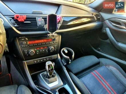 БМВ Х1 2012 в Рахове на Automoto.ua Оранжевый БМВ Х1, объемом двигателя 2 л и пробегом 120 тыс. км за 18000 $, фото 1 на Automoto.ua