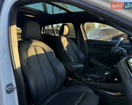 Білий БМВ X2, об'ємом двигуна 2 л та пробігом 137 тис. км за 23500 $, фото 22 на Automoto.ua