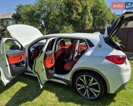 Белый БМВ X2, объемом двигателя 2 л и пробегом 186 тыс. км за 21900 $, фото 26 на Automoto.ua