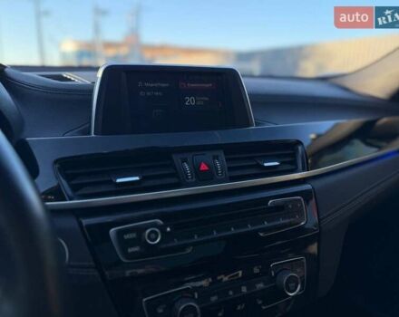 Білий БМВ X2, об'ємом двигуна 2 л та пробігом 137 тис. км за 23500 $, фото 11 на Automoto.ua