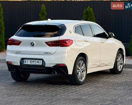 Белый БМВ X2, объемом двигателя 2 л и пробегом 159 тыс. км за 20900 $, фото 8 на Automoto.ua