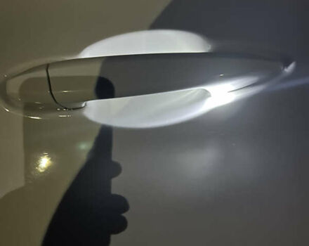 Белый БМВ X2, объемом двигателя 2 л и пробегом 119 тыс. км за 22500 $, фото 26 на Automoto.ua