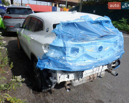 Білий БМВ X2, об'ємом двигуна 2 л та пробігом 165 тис. км за 14000 $, фото 5 на Automoto.ua