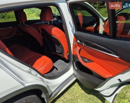 Белый БМВ X2, объемом двигателя 2 л и пробегом 186 тыс. км за 21900 $, фото 22 на Automoto.ua