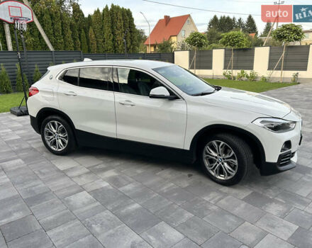 Белый БМВ X2, объемом двигателя 2 л и пробегом 119 тыс. км за 22500 $, фото 6 на Automoto.ua