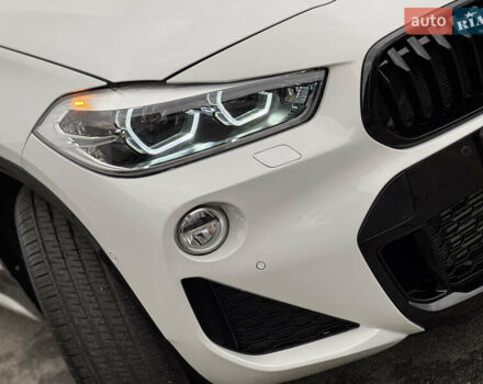 Белый БМВ X2, объемом двигателя 2 л и пробегом 122 тыс. км за 19980 $, фото 27 на Automoto.ua