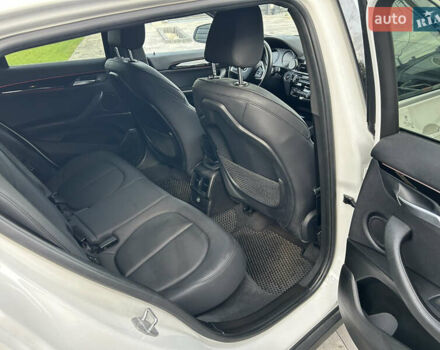 Белый БМВ X2, объемом двигателя 2 л и пробегом 119 тыс. км за 22500 $, фото 17 на Automoto.ua