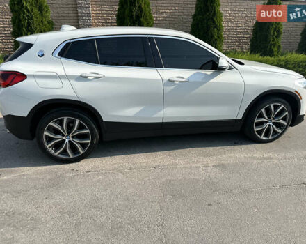 Білий БМВ X2, об'ємом двигуна 2 л та пробігом 114 тис. км за 22000 $, фото 3 на Automoto.ua