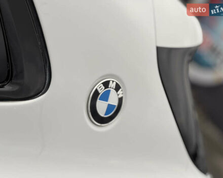 Белый БМВ X2, объемом двигателя 2 л и пробегом 122 тыс. км за 19980 $, фото 17 на Automoto.ua