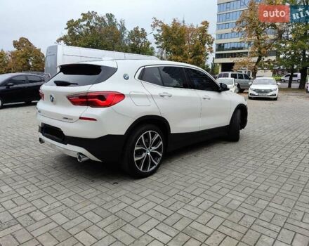 Белый БМВ X2, объемом двигателя 2 л и пробегом 50 тыс. км за 23400 $, фото 4 на Automoto.ua