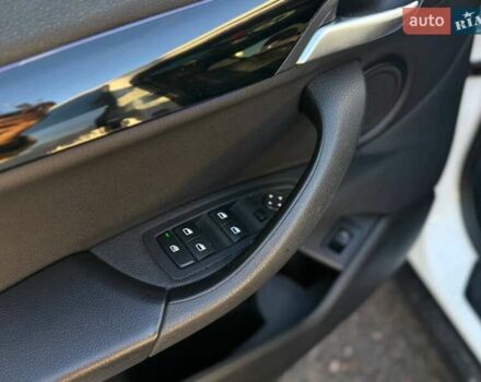 Білий БМВ X2, об'ємом двигуна 2 л та пробігом 137 тис. км за 23500 $, фото 8 на Automoto.ua