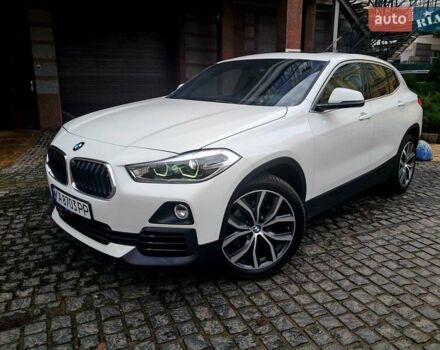 Белый БМВ X2, объемом двигателя 2 л и пробегом 96 тыс. км за 26500 $, фото 5 на Automoto.ua