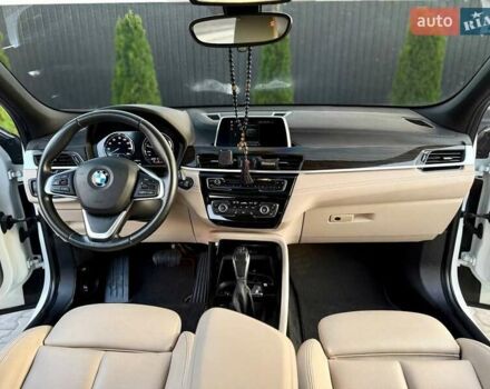 Белый БМВ X2, объемом двигателя 2 л и пробегом 159 тыс. км за 20900 $, фото 2 на Automoto.ua