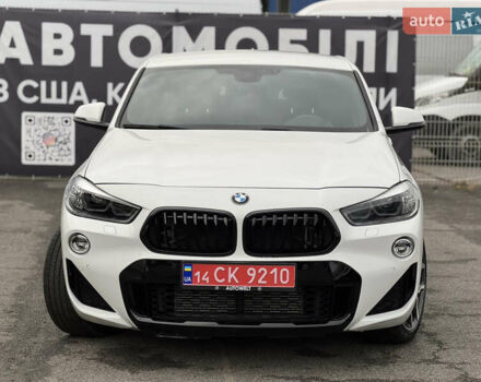 Белый БМВ X2, объемом двигателя 2 л и пробегом 122 тыс. км за 19980 $, фото 7 на Automoto.ua