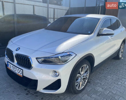 Белый БМВ X2, объемом двигателя 2 л и пробегом 122 тыс. км за 19500 $, фото 1 на Automoto.ua