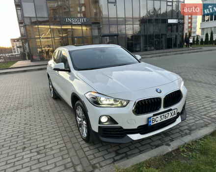 Белый БМВ X2, объемом двигателя 2 л и пробегом 128 тыс. км за 21700 $, фото 4 на Automoto.ua