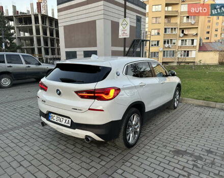 Белый БМВ X2, объемом двигателя 2 л и пробегом 128 тыс. км за 21700 $, фото 8 на Automoto.ua