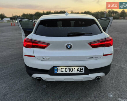 Білий БМВ X2, об'ємом двигуна 2 л та пробігом 89 тис. км за 18500 $, фото 34 на Automoto.ua