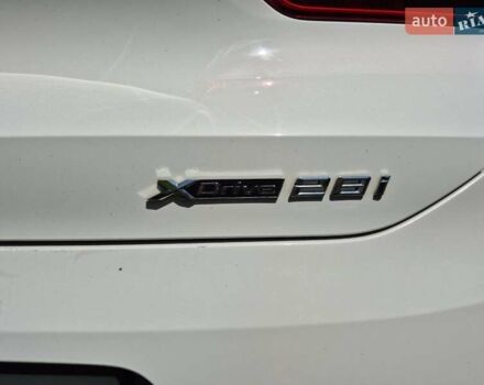 Белый БМВ X2, объемом двигателя 2 л и пробегом 186 тыс. км за 21900 $, фото 15 на Automoto.ua