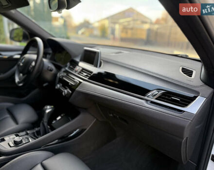 Білий БМВ X2, об'ємом двигуна 2 л та пробігом 102 тис. км за 19700 $, фото 26 на Automoto.ua