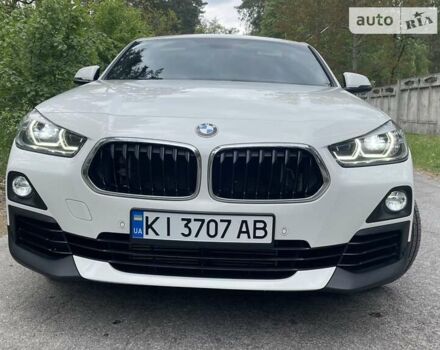 Белый БМВ X2, объемом двигателя 2 л и пробегом 81 тыс. км за 28300 $, фото 6 на Automoto.ua