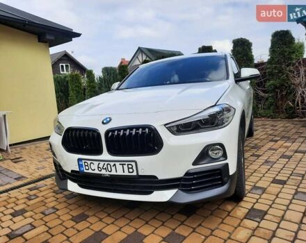 Білий БМВ X2, об'ємом двигуна 2 л та пробігом 93 тис. км за 21200 $, фото 1 на Automoto.ua