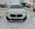 Белый БМВ X2, объемом двигателя 2 л и пробегом 53 тыс. км за 24500 $, фото 1 на Automoto.ua