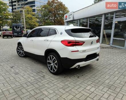Белый БМВ X2, объемом двигателя 2 л и пробегом 50 тыс. км за 23400 $, фото 7 на Automoto.ua
