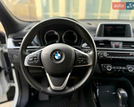 Білий БМВ X2, об'ємом двигуна 2 л та пробігом 102 тис. км за 19700 $, фото 20 на Automoto.ua