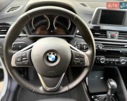 Білий БМВ X2, об'ємом двигуна 2 л та пробігом 102 тис. км за 19700 $, фото 28 на Automoto.ua