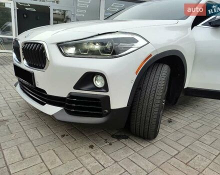Белый БМВ X2, объемом двигателя 2 л и пробегом 50 тыс. км за 23400 $, фото 44 на Automoto.ua