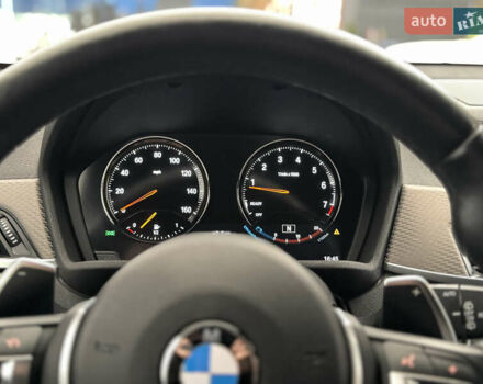 Белый БМВ X2, объемом двигателя 2 л и пробегом 122 тыс. км за 19980 $, фото 26 на Automoto.ua