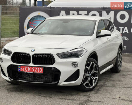 Белый БМВ X2, объемом двигателя 2 л и пробегом 122 тыс. км за 19980 $, фото 6 на Automoto.ua