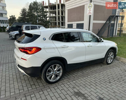 Белый БМВ X2, объемом двигателя 2 л и пробегом 128 тыс. км за 21700 $, фото 7 на Automoto.ua
