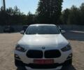 Белый БМВ X2, объемом двигателя 2 л и пробегом 226 тыс. км за 16999 $, фото 1 на Automoto.ua