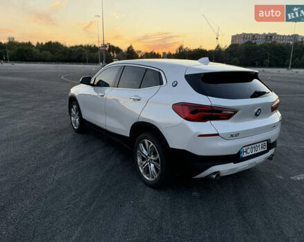 Білий БМВ X2, об'ємом двигуна 2 л та пробігом 89 тис. км за 18500 $, фото 10 на Automoto.ua