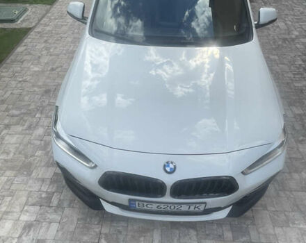Белый БМВ X2, объемом двигателя 2 л и пробегом 156 тыс. км за 22500 $, фото 2 на Automoto.ua