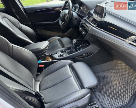 Белый БМВ X2, объемом двигателя 2 л и пробегом 119 тыс. км за 24500 $, фото 24 на Automoto.ua