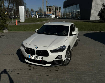 Белый БМВ X2, объемом двигателя 2 л и пробегом 77 тыс. км за 23200 $, фото 9 на Automoto.ua