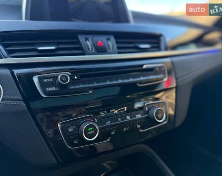 Білий БМВ X2, об'ємом двигуна 2 л та пробігом 137 тис. км за 23500 $, фото 13 на Automoto.ua