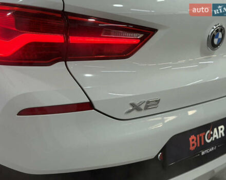 Белый БМВ X2, объемом двигателя 2 л и пробегом 56 тыс. км за 22900 $, фото 16 на Automoto.ua
