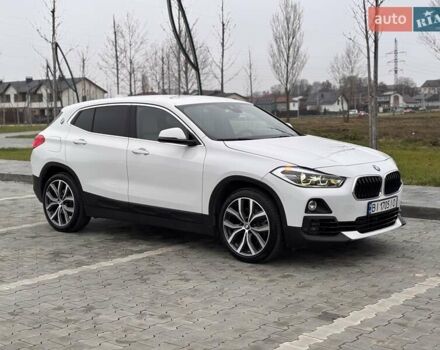 Белый БМВ X2, объемом двигателя 2 л и пробегом 67 тыс. км за 23000 $, фото 14 на Automoto.ua