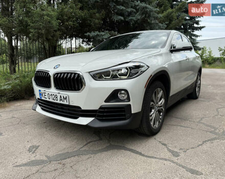 Белый БМВ X2, объемом двигателя 2 л и пробегом 80 тыс. км за 24900 $, фото 4 на Automoto.ua
