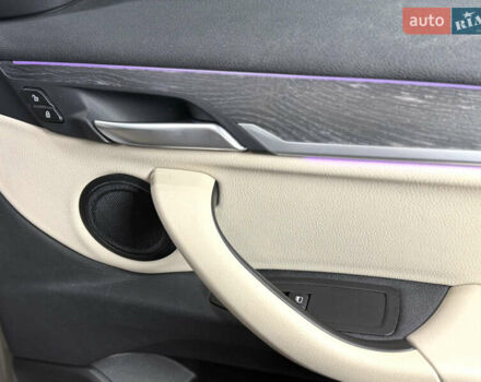 Белый БМВ X2, объемом двигателя 2 л и пробегом 56 тыс. км за 22900 $, фото 43 на Automoto.ua