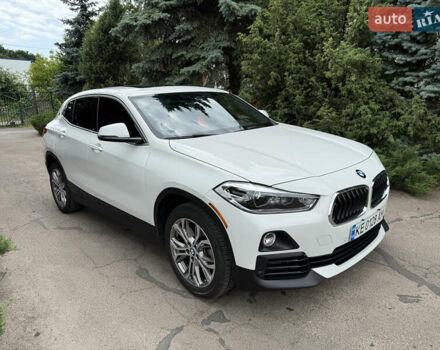Белый БМВ X2, объемом двигателя 2 л и пробегом 80 тыс. км за 24900 $, фото 2 на Automoto.ua