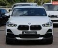 Белый БМВ X2, объемом двигателя 2 л и пробегом 131 тыс. км за 18500 $, фото 1 на Automoto.ua