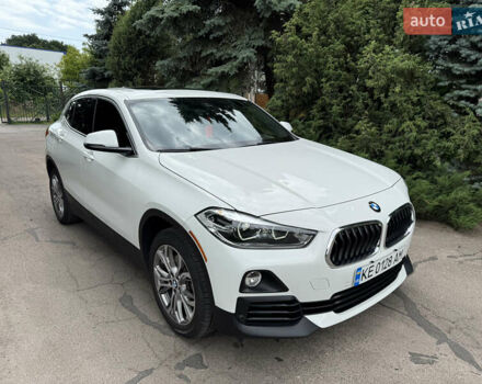 Белый БМВ X2, объемом двигателя 2 л и пробегом 80 тыс. км за 24900 $, фото 1 на Automoto.ua